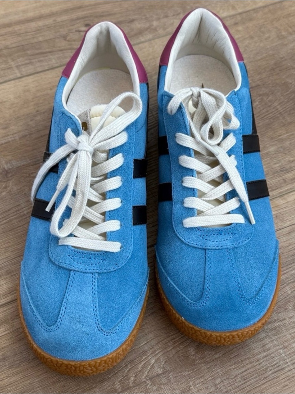 Gola blue sneakers